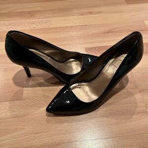 BCBG patent pumps 5.5